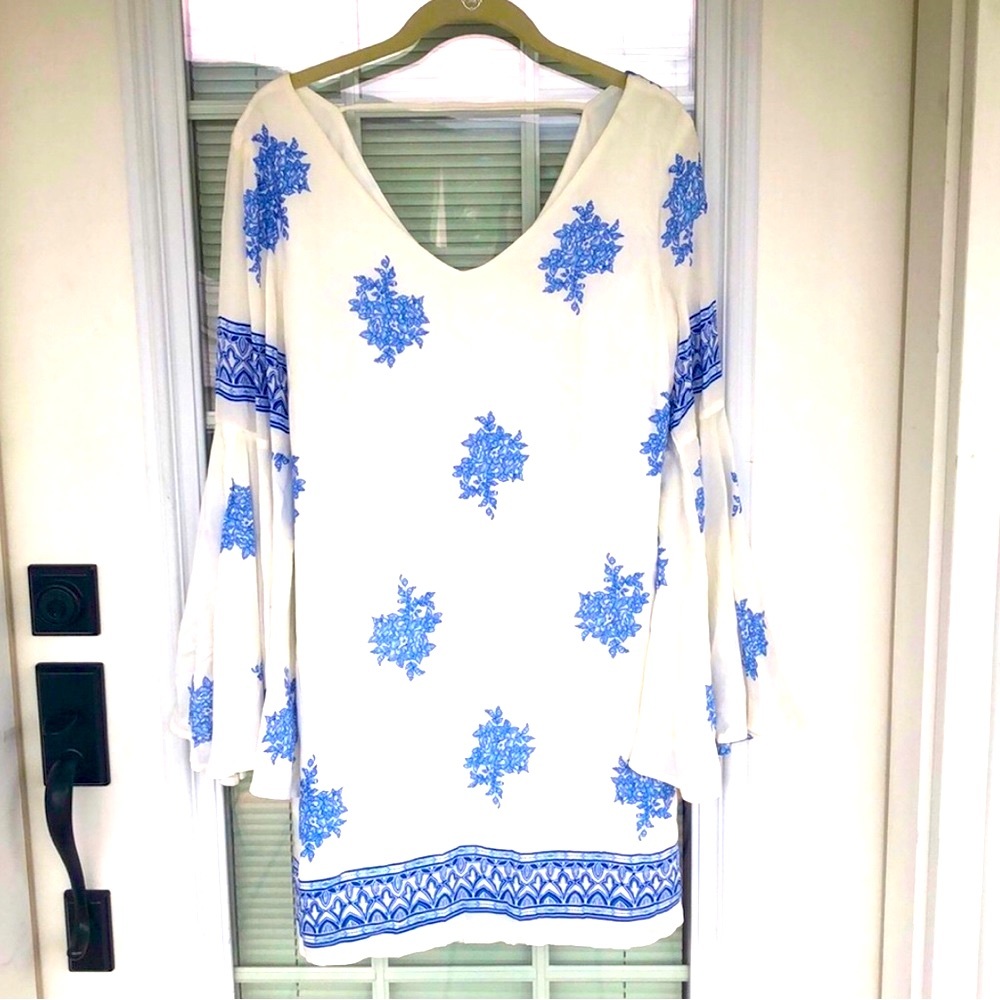 Blue and white flowy dress